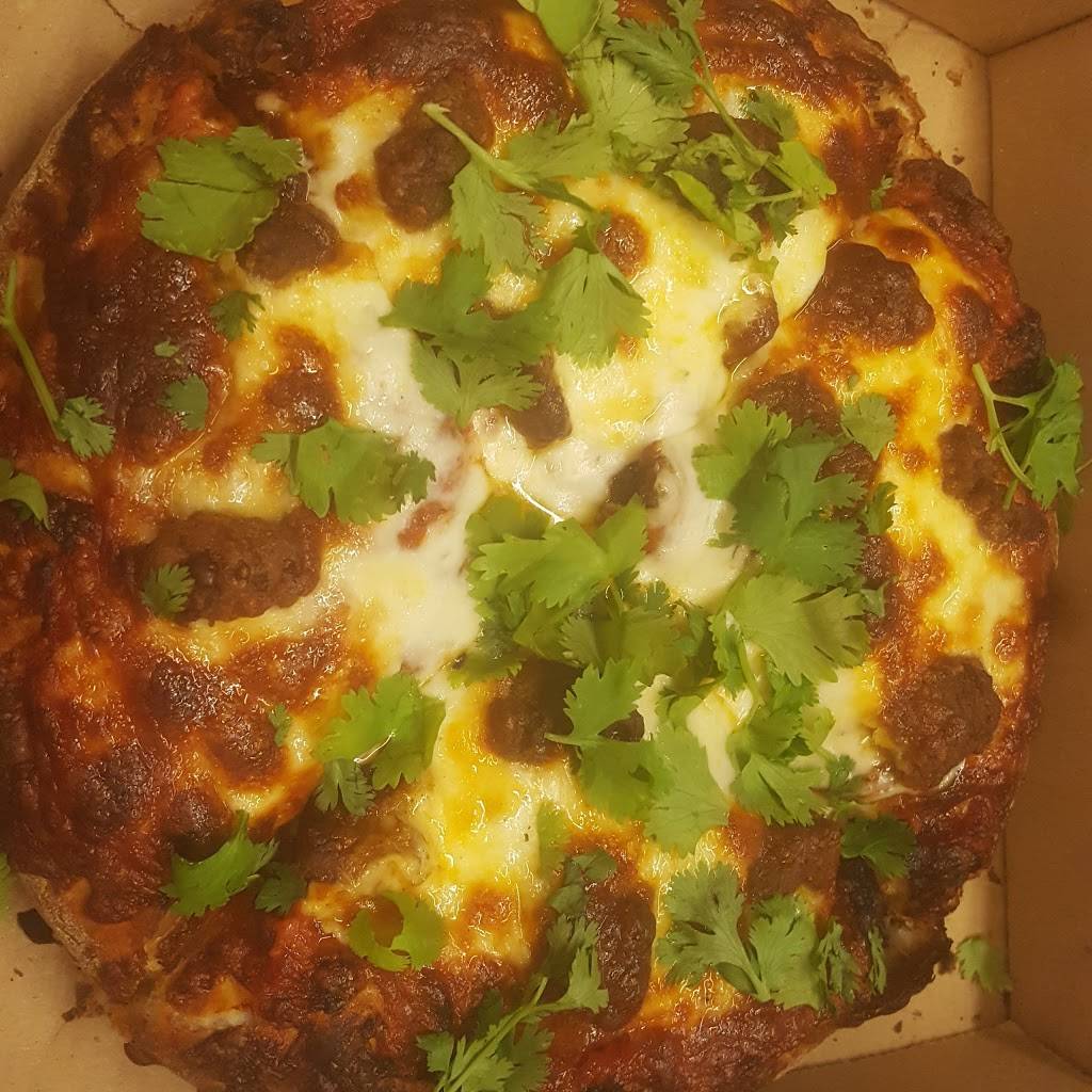 Catalanos Pizza | restaurant | 1178 E Carson St, Long Beach, CA 90807, USA | 5624248645 OR +1 562-424-8645