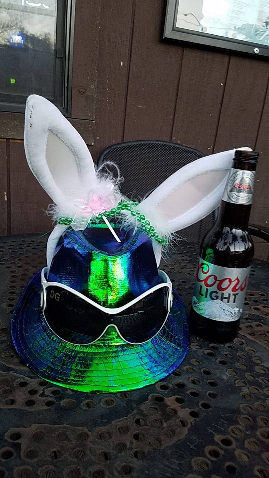 The Maverick Saloon | restaurant | 3841 Old Hamner Rd, Norco, CA 92860, USA | 9517346640 OR +1 951-734-6640