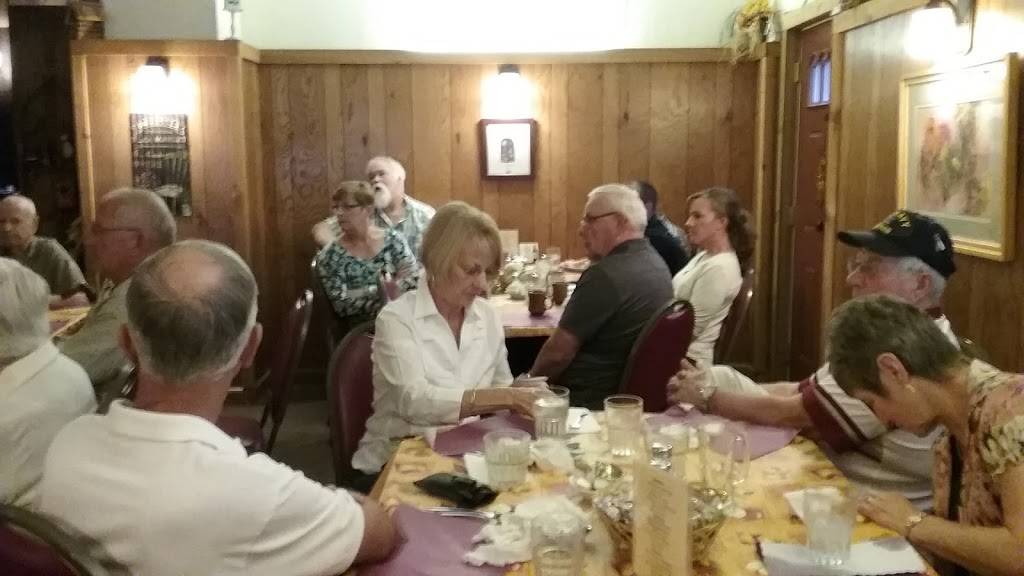 Homefront | restaurant | 417 2nd St, Random Lake, WI 53075, USA | 9209949033 OR +1 920-994-9033