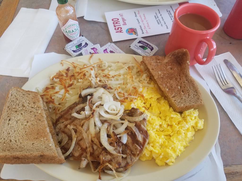 Astro Burgers #7 | restaurant | 1510 Rosecrans Ave, Gardena, CA 90249, USA | 3105382891 OR +1 310-538-2891