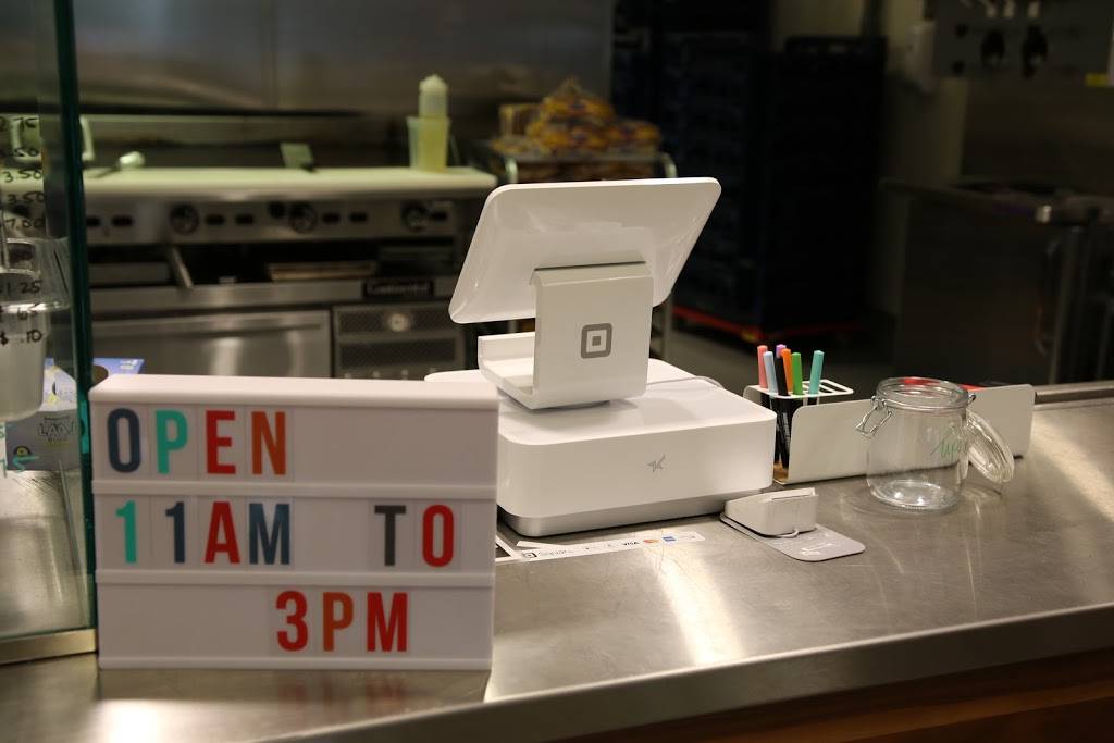 Pinky and Reds | restaurant | 2495 Bancroft Way, ASUC, Student Union, Berkeley, CA 94720, USA | 5106644355 OR +1 510-664-4355