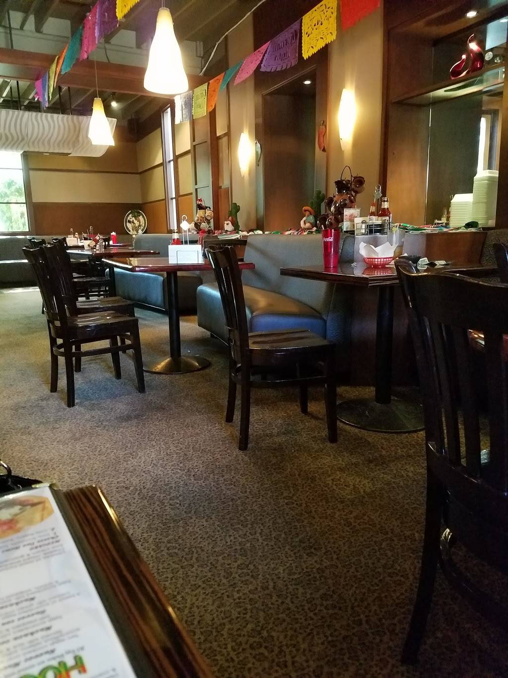 Carlitos Mexican Restaurant | restaurant | 885 Richland Rd, Yuba City, CA 95991, USA | 5307773342 OR +1 530-777-3342