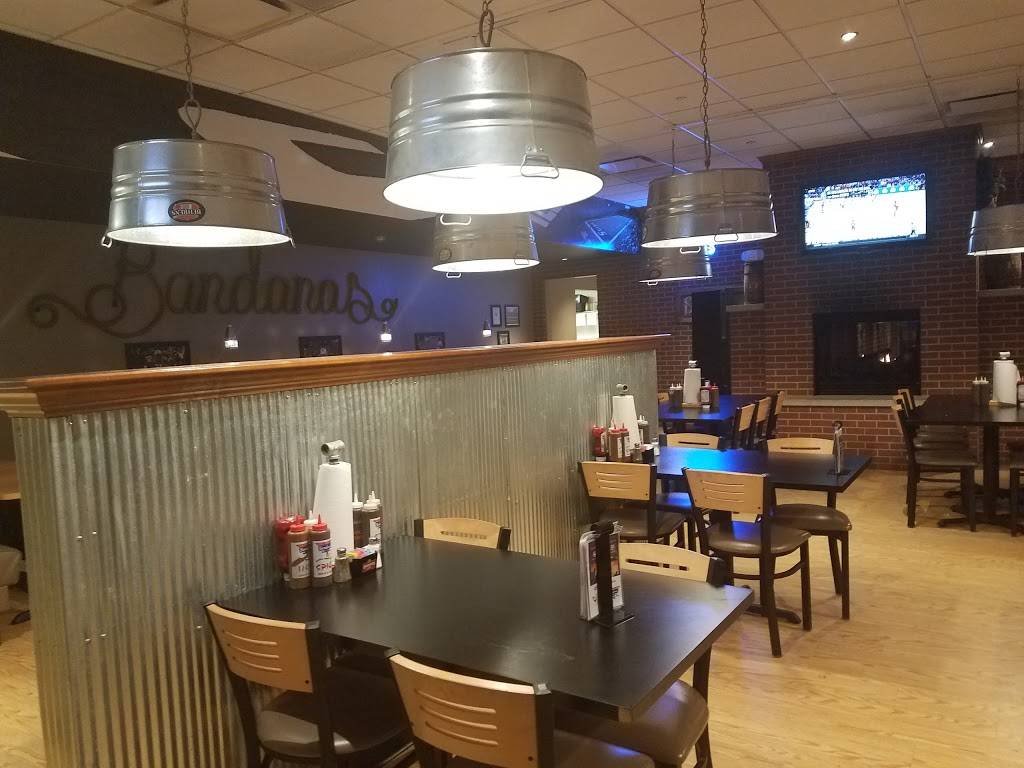 Bandanas Bar-B-Q | restaurant | 309 E Main St, Carbondale, IL 62901, USA | 6184901777 OR +1 618-490-1777