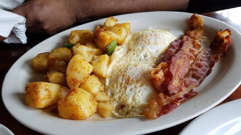 Silver Bullet Diner | restaurant | 6003 Albemarle Rd, Charlotte, NC 28212, USA | 7045320013 OR +1 704-532-0013