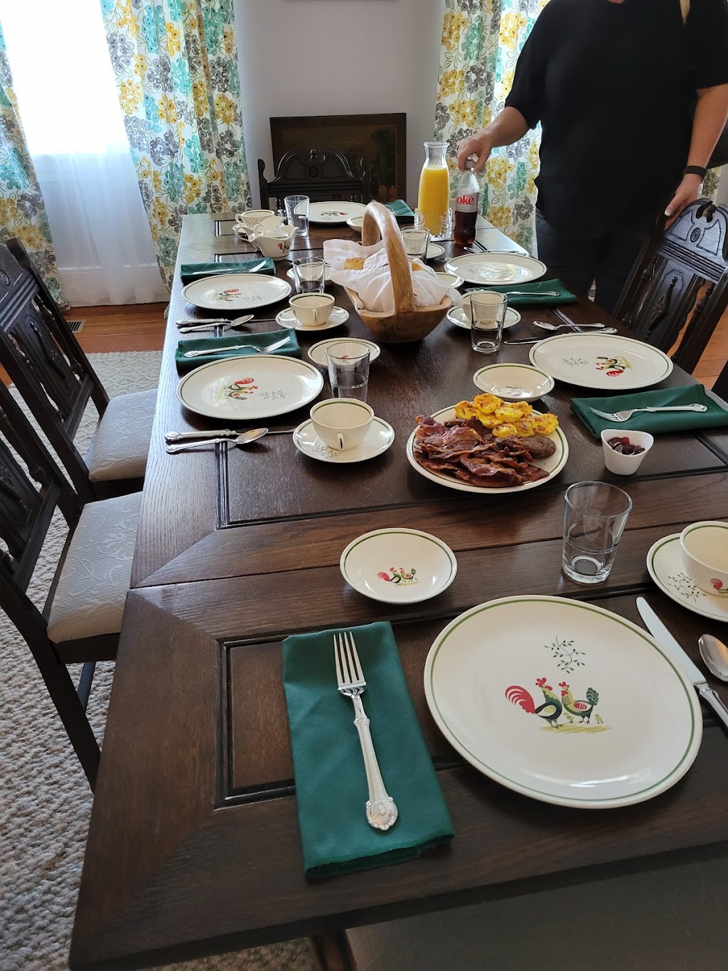 Gaines Ridge Dinner Club | restaurant | 933 AL-10, Camden, AL 36726, USA | 3346829707 OR +1 334-682-9707