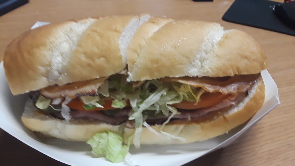 Chehalis Deli | restaurant | 355 NW Chehalis Ave, Chehalis, WA 98532, USA | 3607486021 OR +1 360-748-6021