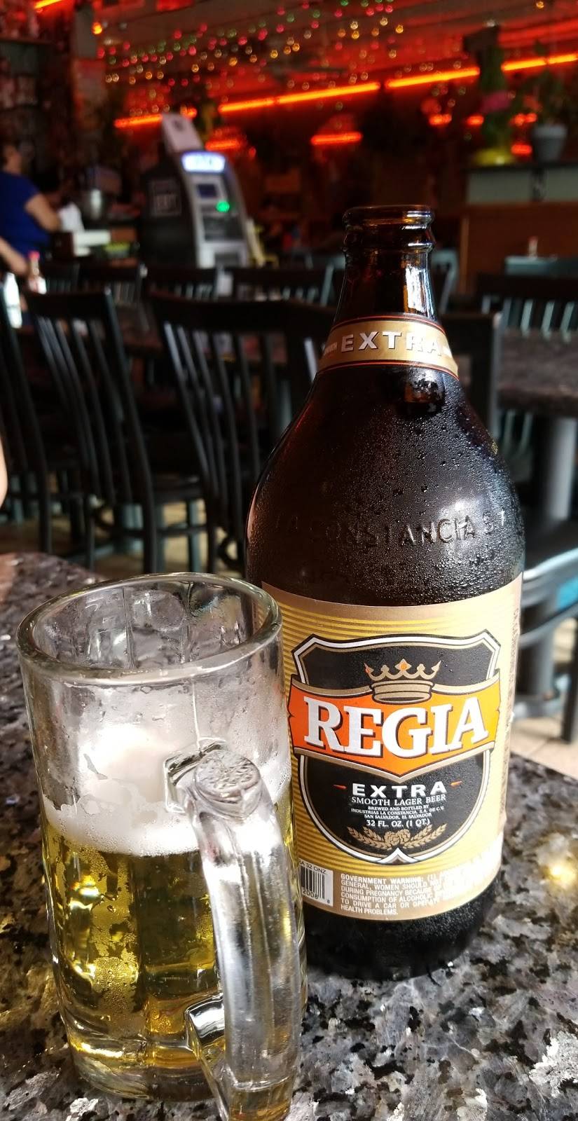 El Carbonero | restaurant | 803 Main Street, Santa Ana, CA 92701, USA | 7145426653 OR +1 714-542-6653