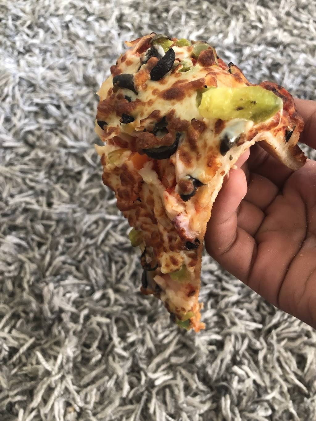 Pizza Mart | restaurant | 10, Squire Ellis Dr, Brampton, ON L6P 0A2, Canada | 9055009000 OR +1 905-500-9000