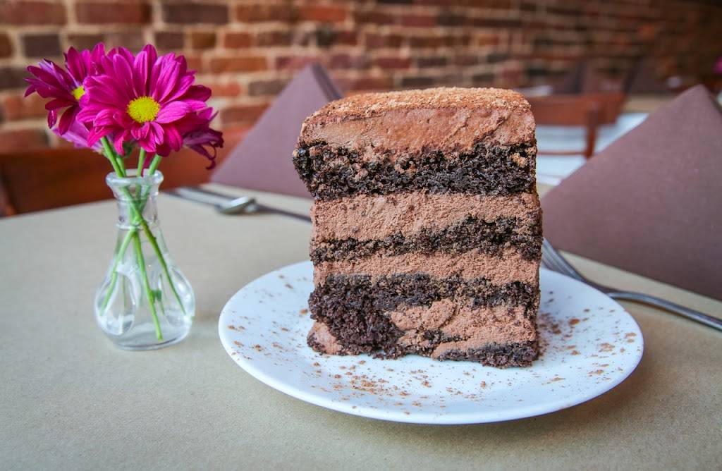 Bistro 221 | restaurant | 221 Broad St, Nevada City, CA 95959, USA | 5302650221 OR +1 530-265-0221