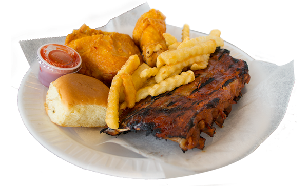 Chicken Delight | meal takeaway | 476 Maple Ave, Westbury, NY 11590, USA | 5163342220 OR +1 516-334-2220