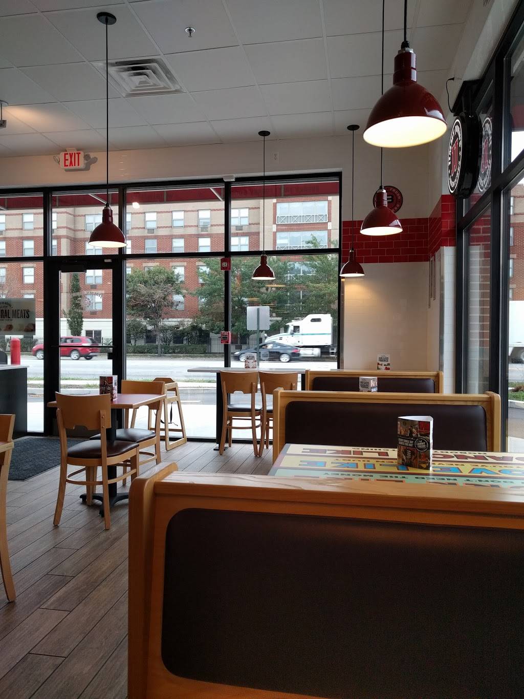 Jimmy Johns | meal delivery | 5836 S Harlem Ave #100, Summit, IL 60501, USA | 7089244040 OR +1 708-924-4040