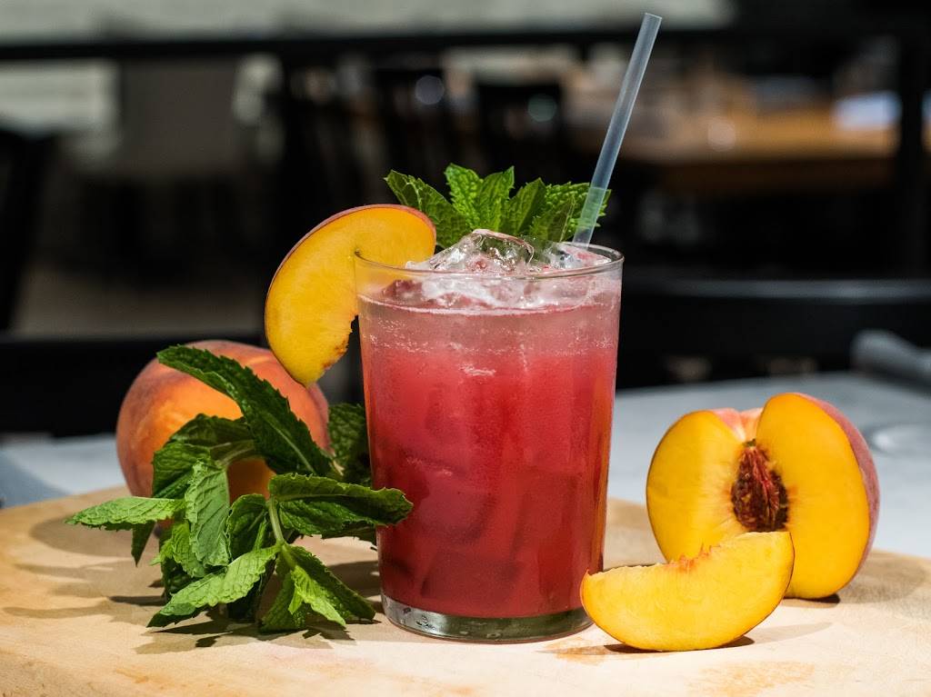 The Lakehouse | restaurant | 10455 NE 5th Pl, Bellevue, WA 98004, USA | 4254547076 OR +1 425-454-7076