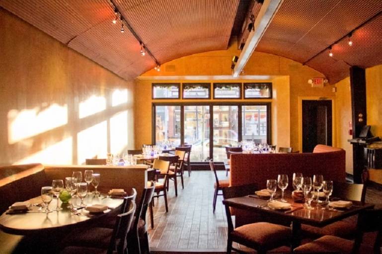 Jakes & Coopers Wine Bar | restaurant | 4365 Main St, Philadelphia, PA 19127, USA | 2154830444 OR +1 215-483-0444