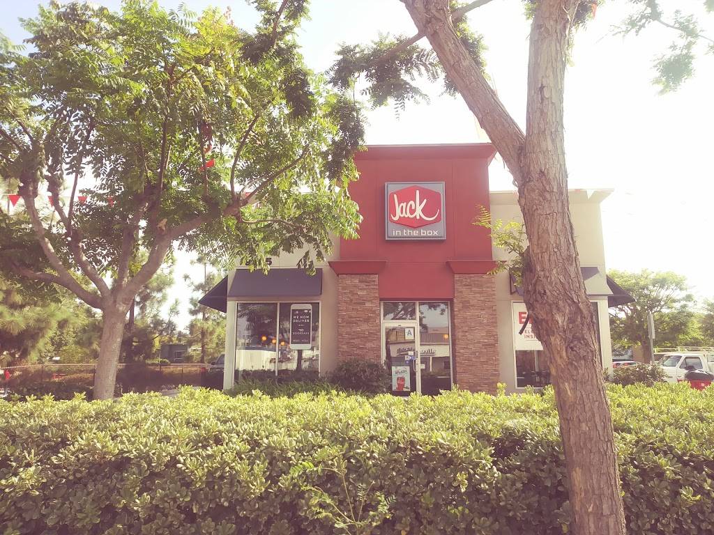 Jack in the Box | restaurant | 3850 Clairemont Mesa Blvd, San Diego, CA 92117, USA | 8582735861 OR +1 858-273-5861