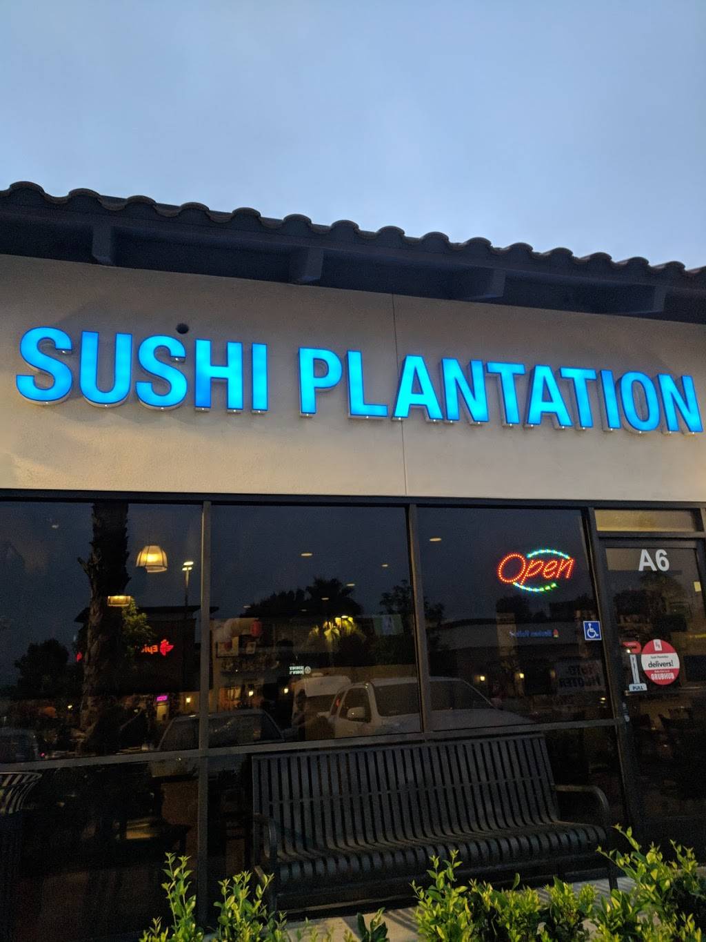 Sushi Plantation | restaurant | 28621 Marguerite Pkwy #82, Mission Viejo, CA 92692, USA | 9493470999 OR +1 949-347-0999