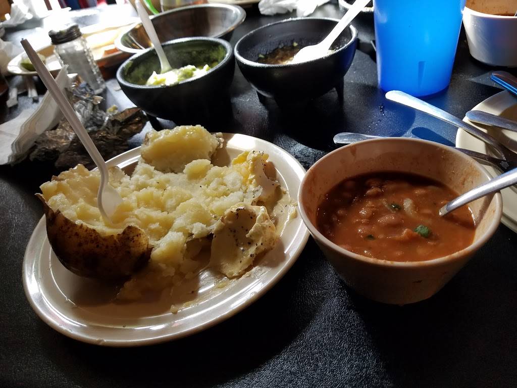 El Toro Bronco | restaurant | 7689 N Loop Dr, El Paso, TX 79915, USA | 9157750087 OR +1 915-775-0087