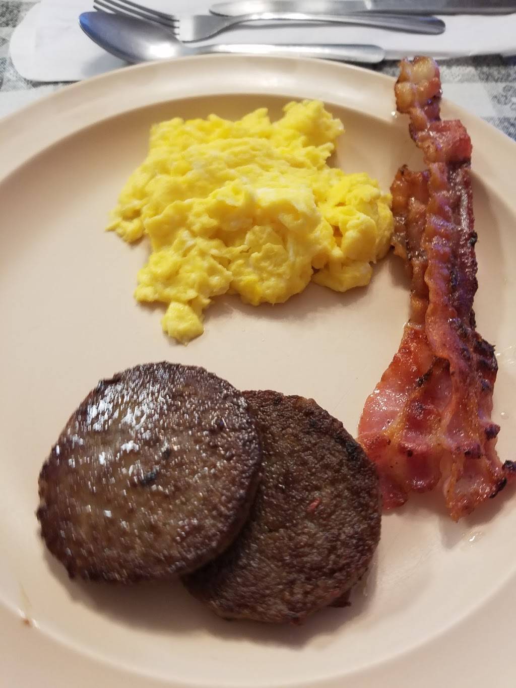 Grannys Kitchen | restaurant | 16 N Howard St, Inman, SC 29349, USA | 8644720909 OR +1 864-472-0909