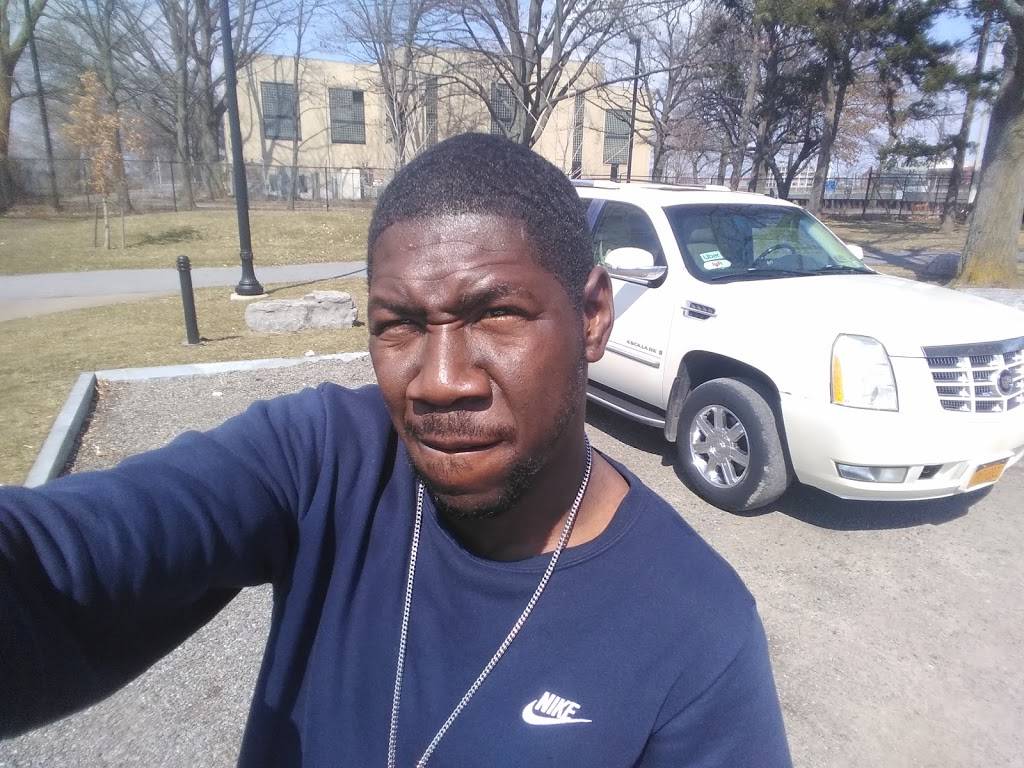 Kin Xpress | restaurant | 1829 Genesee St, Buffalo, NY 14211, USA | 7168928888 OR +1 716-892-8888