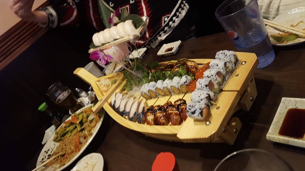 A1 Japanese Steakhouse | restaurant | 300 N Main St, Rochester, NH 03867, USA | 6033309588 OR +1 603-330-9588