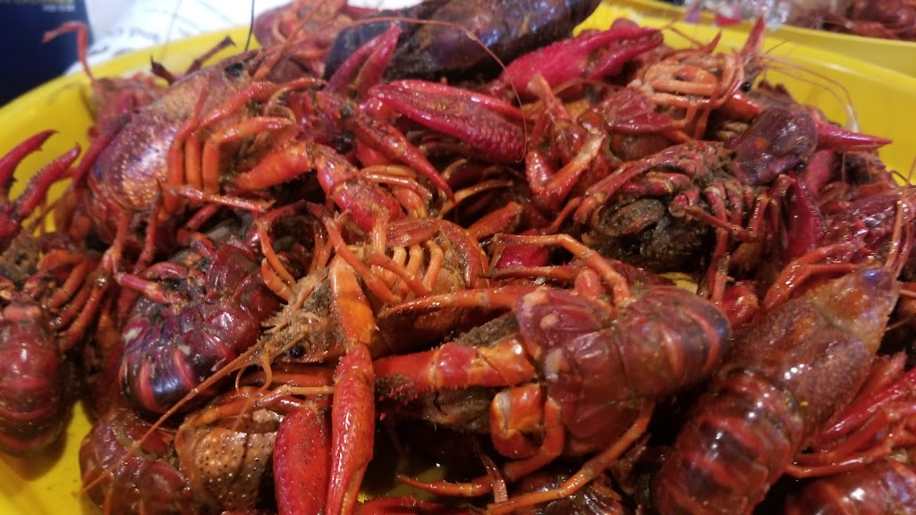 Claw Daddy’s Crawfish and Oyster Bar | restaurant | 7601 Hwy 165 N, Suite 101, Monroe, LA 71203, USA | 3185162529 OR +1 318-516-2529