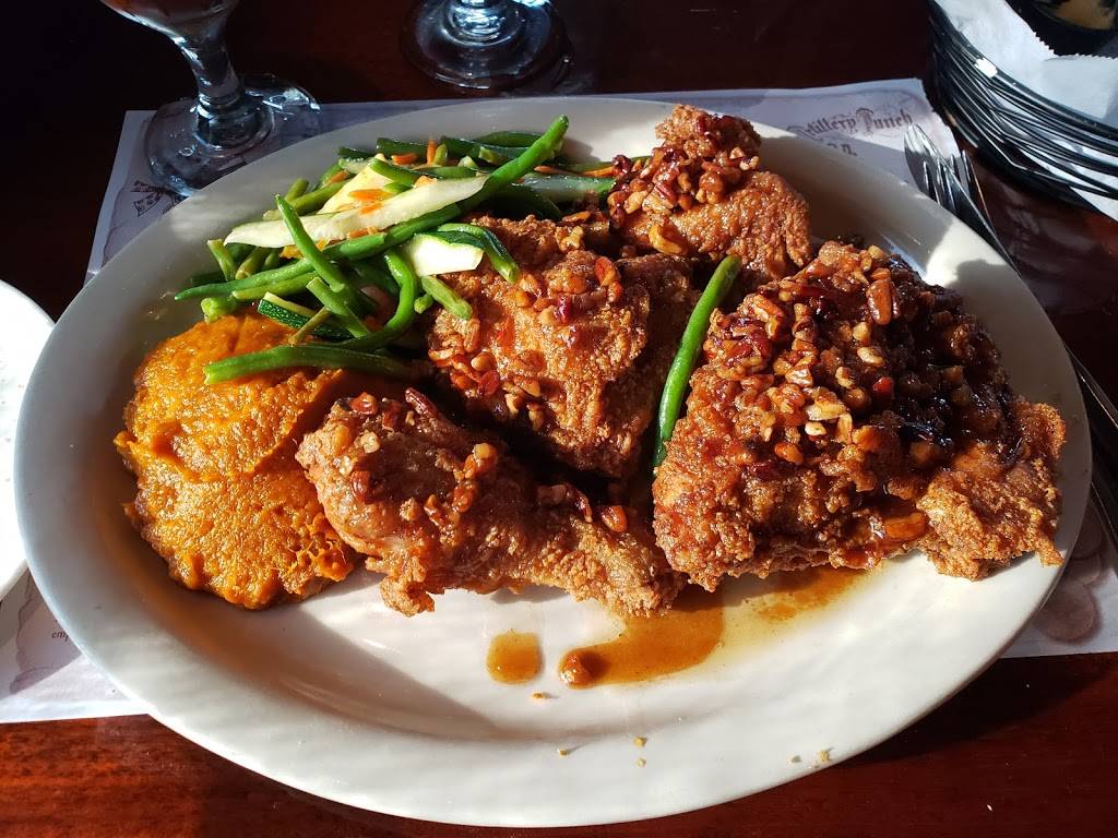 The Pirates House | restaurant | 20 E Broad St, Savannah, GA 31401, USA | 9122335757 OR +1 912-233-5757