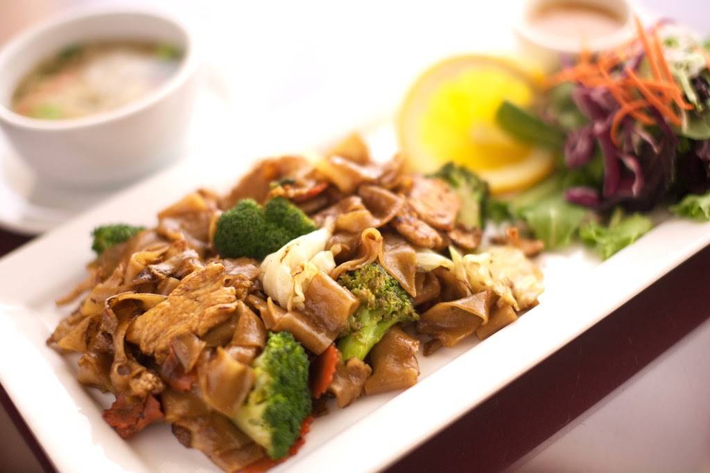 Imperial Thai Cuisine | restaurant | 124 S Fairmont Blvd, Anaheim, CA 92808, USA | 7149218710 OR +1 714-921-8710
