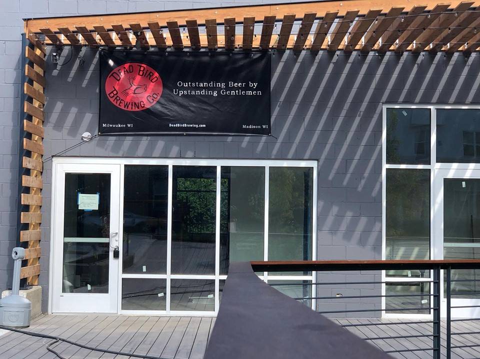 Dead Bird Brewing | restaurant | 1726 N 5th St, Milwaukee, WI 53212, USA | 4149300707 OR +1 414-930-0707