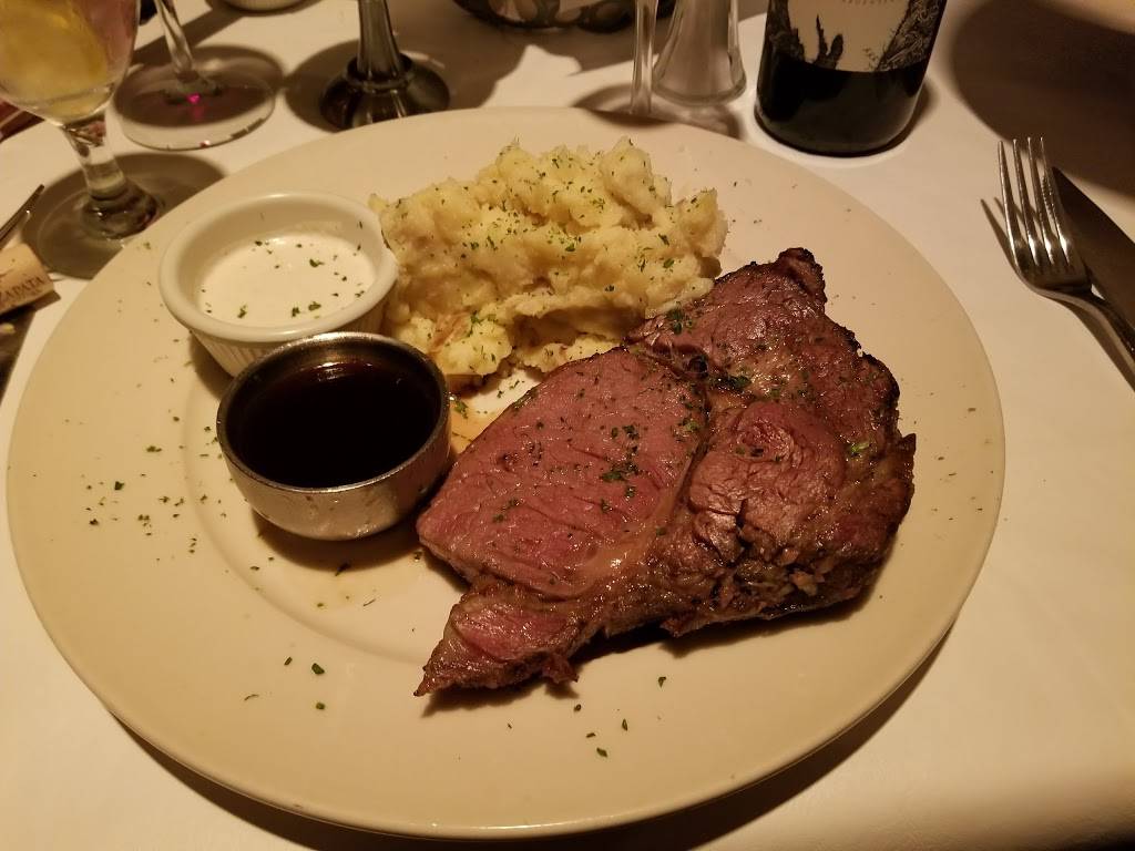 Epic Chophouse | restaurant | 104 S Main St, Mooresville, NC 28115, USA | 7042301720 OR +1 704-230-1720