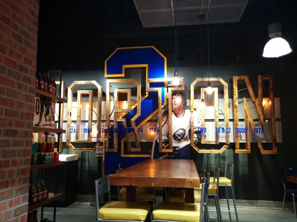 Tim Hortons | restaurant | 1 Scott St, Buffalo, NY 14203, USA | 7168554540 OR +1 716-855-4540