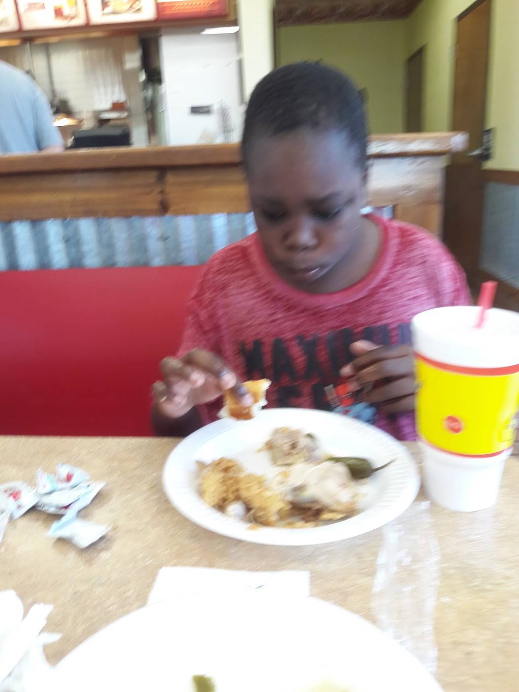 Chicken Express | restaurant | 6211 Wesley St, Greenville, TX 75402, USA | 9034553677 OR +1 903-455-3677