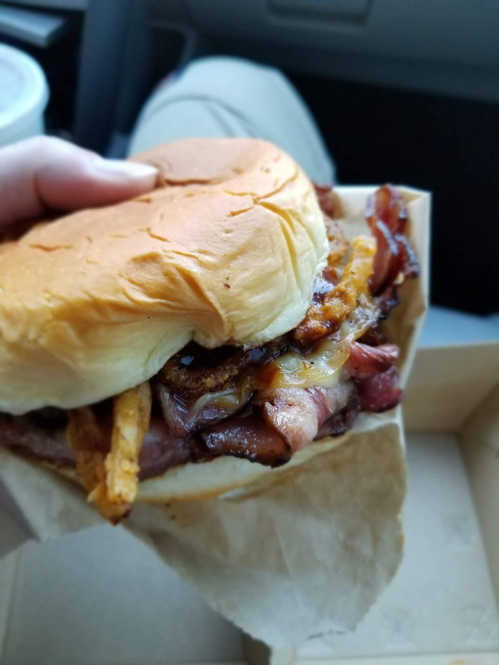 Arbys | restaurant | 7185 E Point Douglas Rd S, Cottage Grove, MN 55016, USA | 6514594478 OR +1 651-459-4478