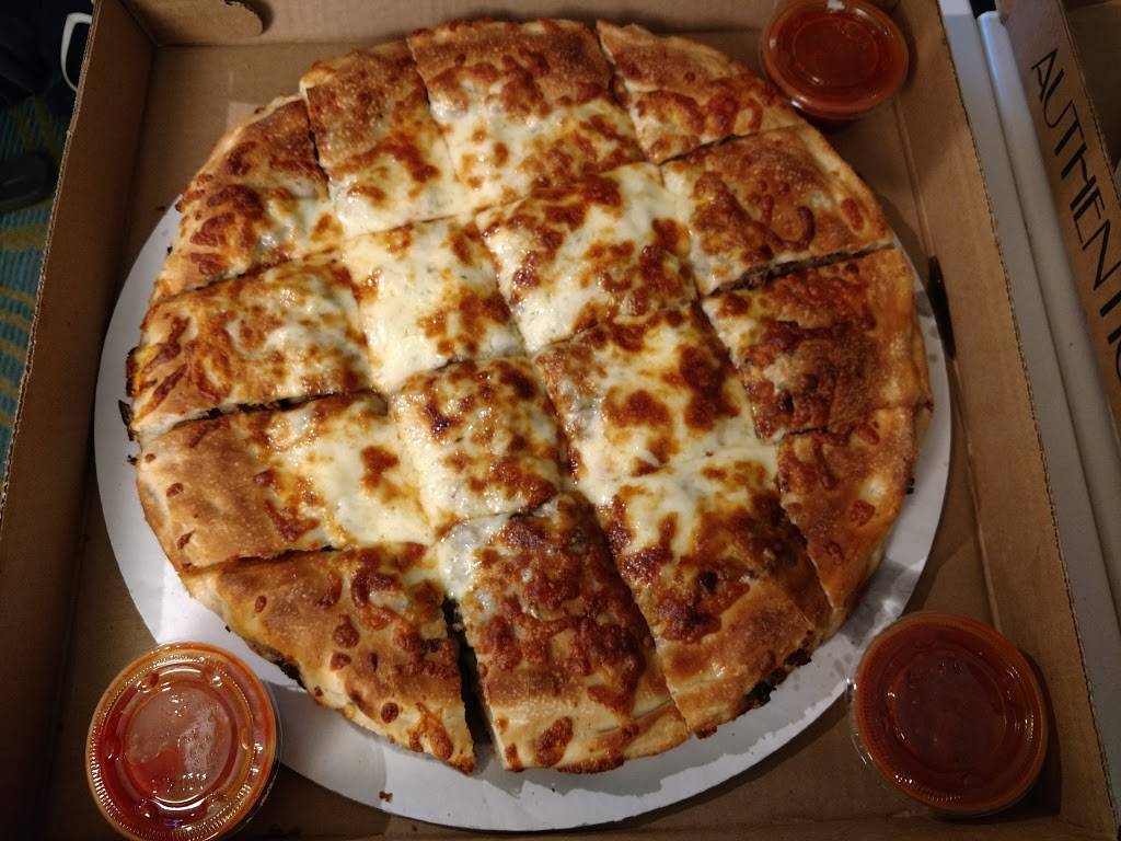 Giovannis House of Pizza | restaurant | 525 Lowell St, Peabody, MA 01960, USA | 9785351222 OR +1 978-535-1222