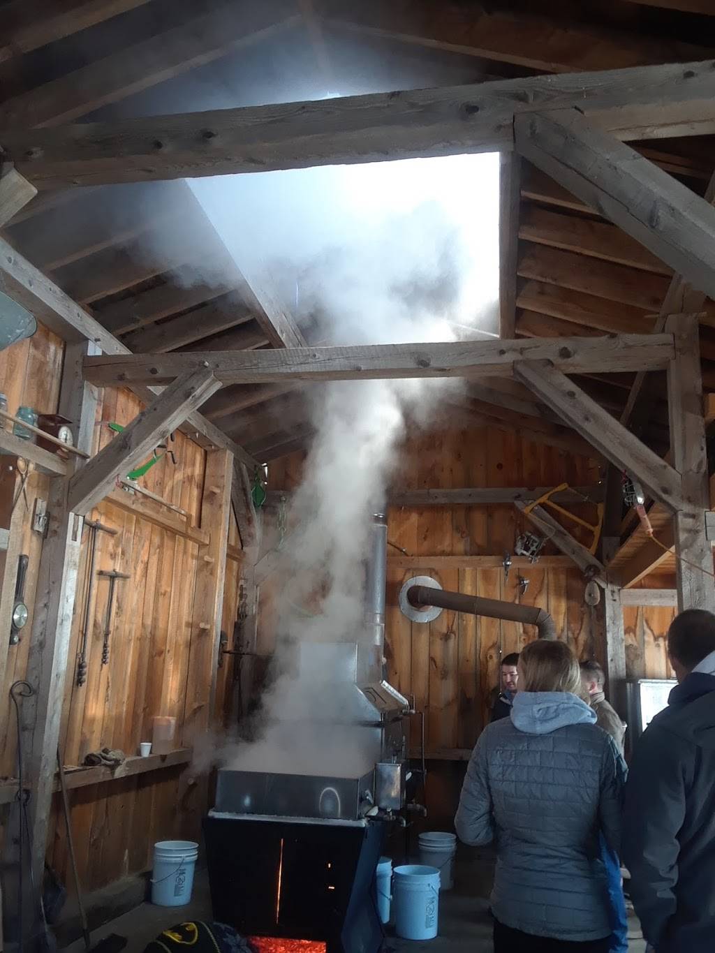 Hurst Farm Country Store | restaurant | 746 East St, Andover, CT 06232, USA | 8606466536 OR +1 860-646-6536