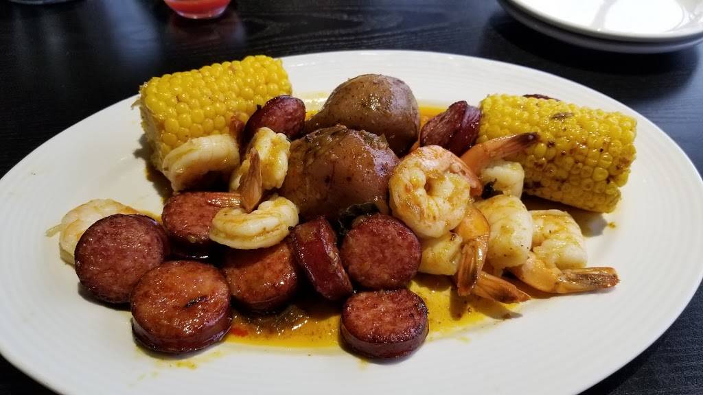 Asian Cajun Seafood Company | restaurant | 937 N Detroit St, Warsaw, IN 46580, USA | 5742672977 OR +1 574-267-2977