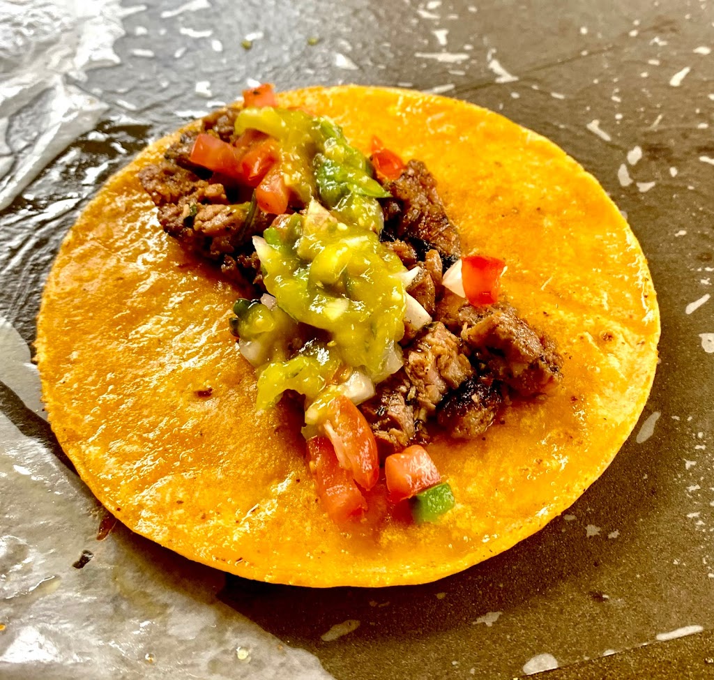 CrisP Tacos | restaurant | 3105 W Colorado Blvd, Dallas, TX 75211, USA | 2147150038 OR +1 214-715-0038