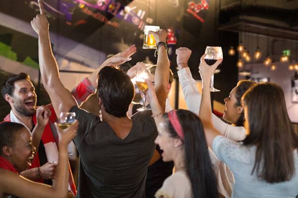 Paddock Lounge | restaurant | 6400 Sierra Ct B, Dublin, CA 94568, USA | 9252309502 OR +1 925-230-9502