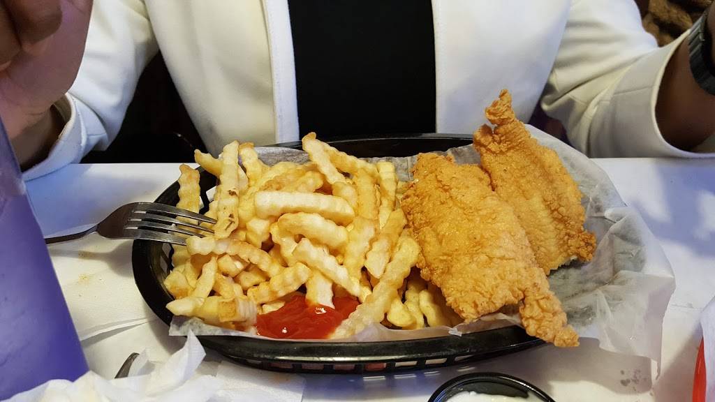 Blue Coast Juicy Seafood | restaurant | 8215 E 71st St, Tulsa, OK 74133, USA | 9182580188 OR +1 918-258-0188