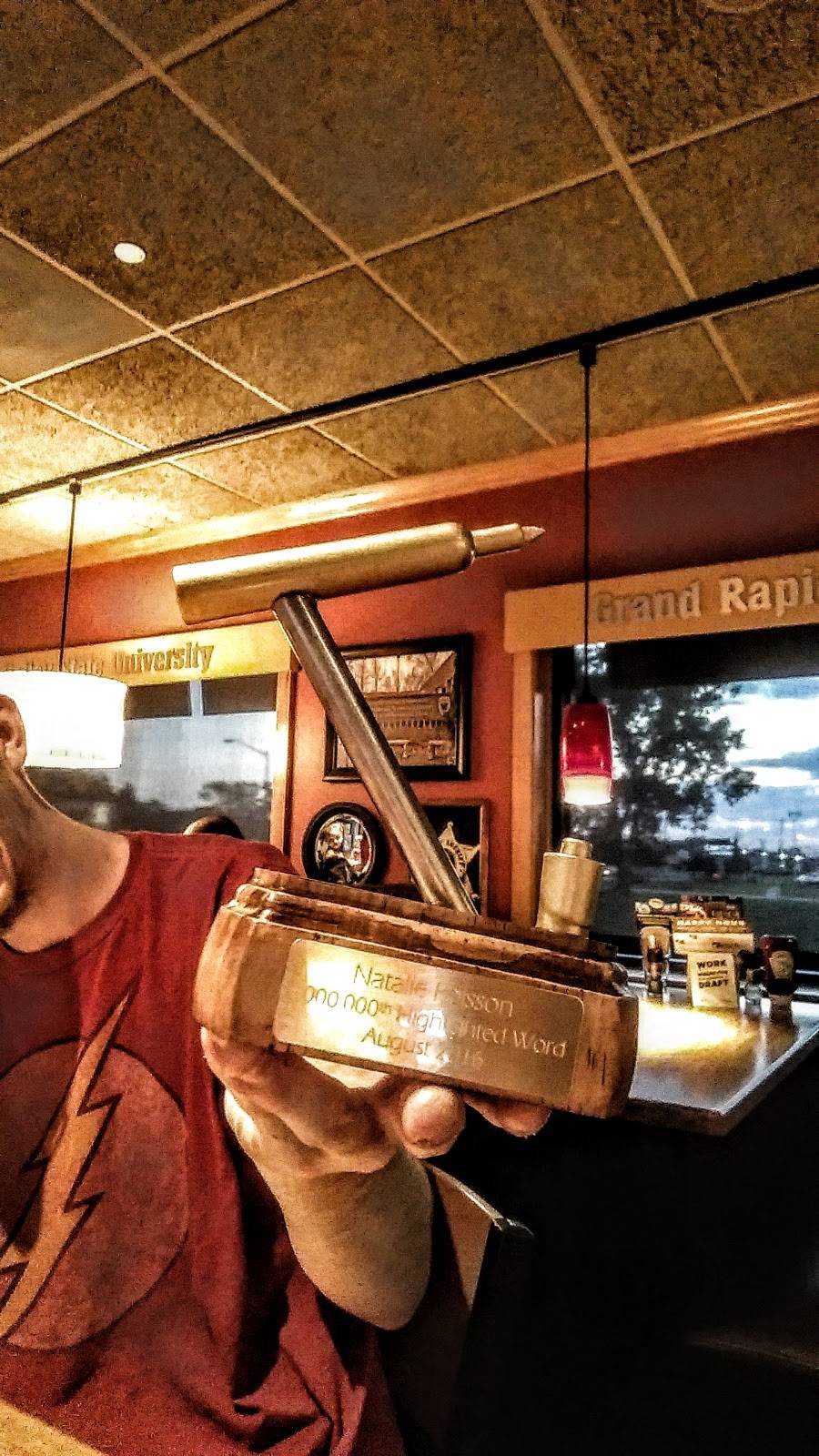 Applebees Grill + Bar | restaurant | 1375 28th St SW, Wyoming, MI 49509, USA | 6162612588 OR +1 616-261-2588