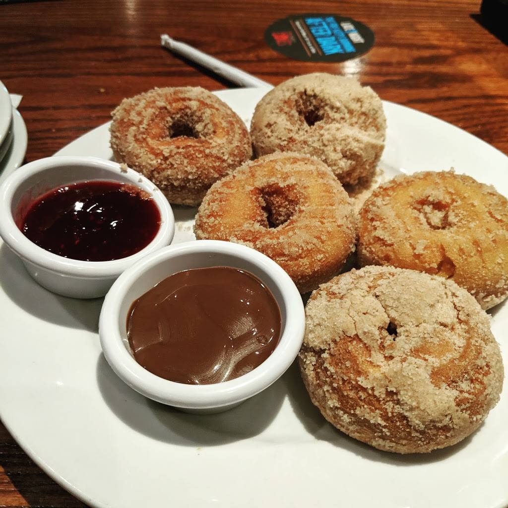 Smokey Bones Bar & Fire Grill | meal takeaway | 5555 Whittlesey Blvd, Columbus, GA 31907, USA | 7063200021 OR +1 706-320-0021