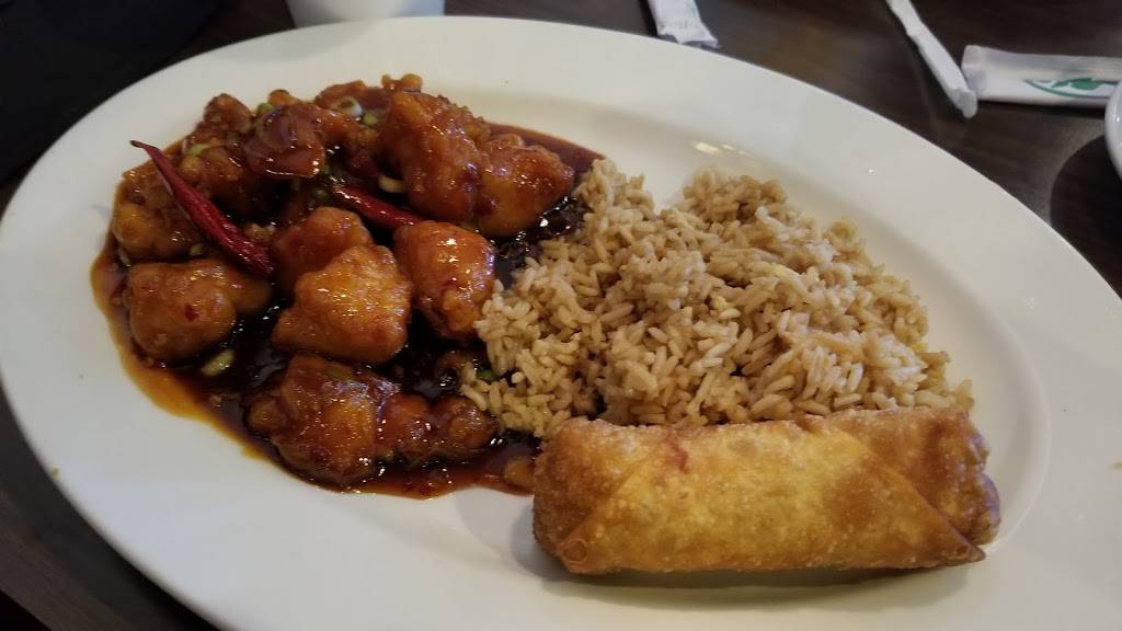 Little V Vietnamese and Chinese Cuisine | restaurant | 2640 E League City Pkwy #118, League City, TX 77573, USA | 2815389538 OR +1 281-538-9538