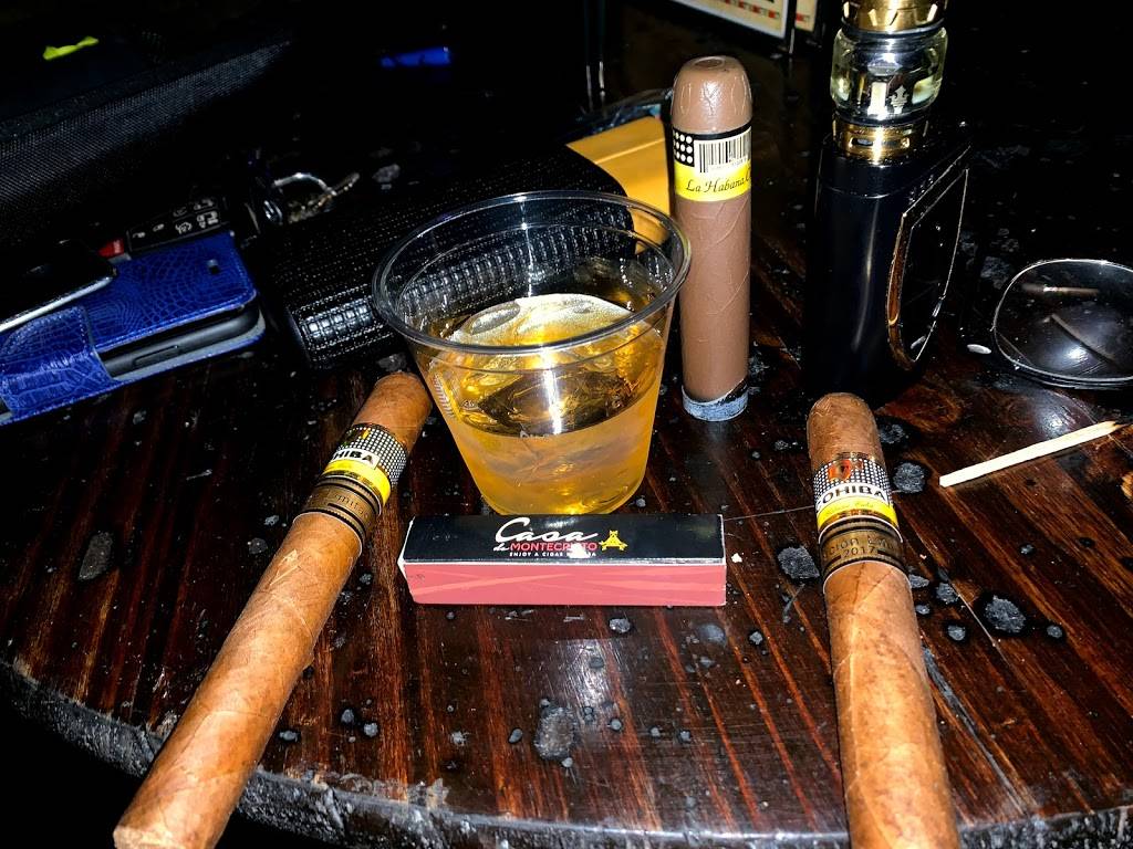 Pharaoh’s lounge | restaurant | 2510 Murfreesboro Pike, Nashville, TN 37217, USA | 6153352577 OR +1 615-335-2577