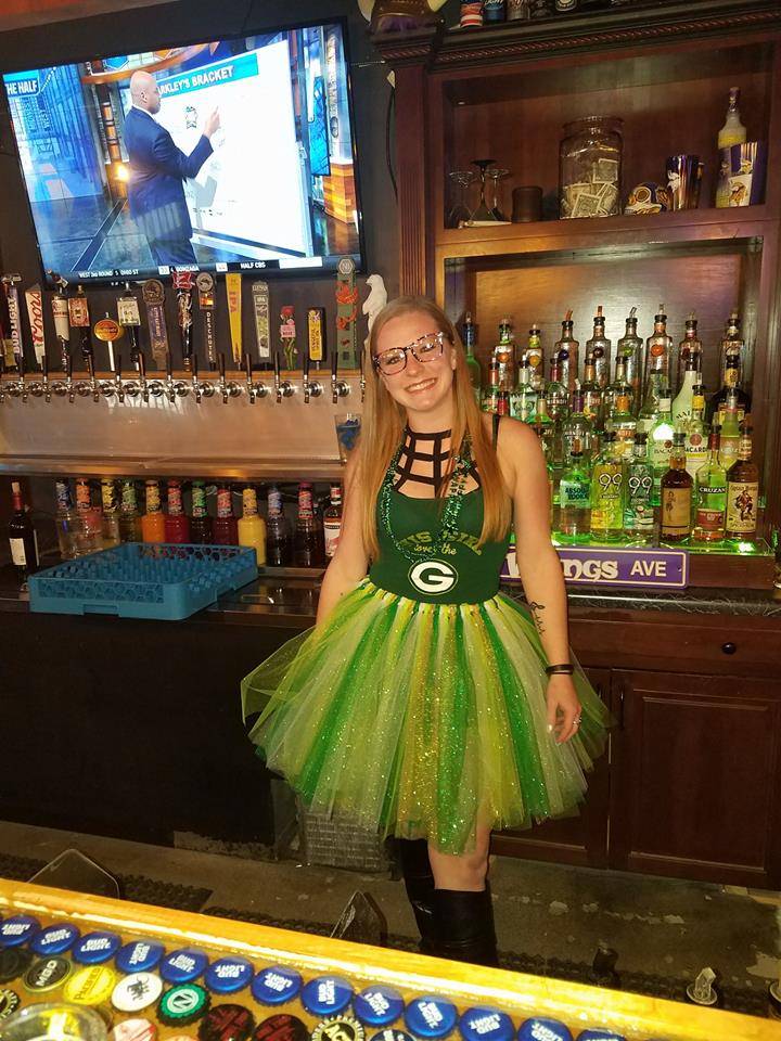 Brass Lantern | restaurant | 6201 E McKinley Ave, Tacoma, WA 98404, USA | 2533145624 OR +1 253-314-5624