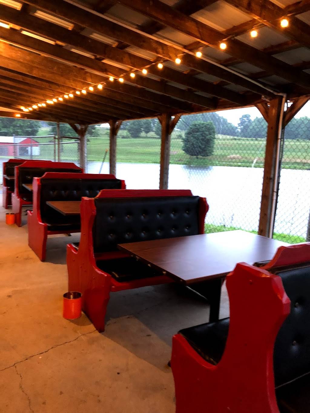 Bud & Cheryls Ice Cream Shoppe | restaurant | 3435 Alum Springs Rd, Danville, KY 40422, USA | 8594949866 OR +1 859-494-9866