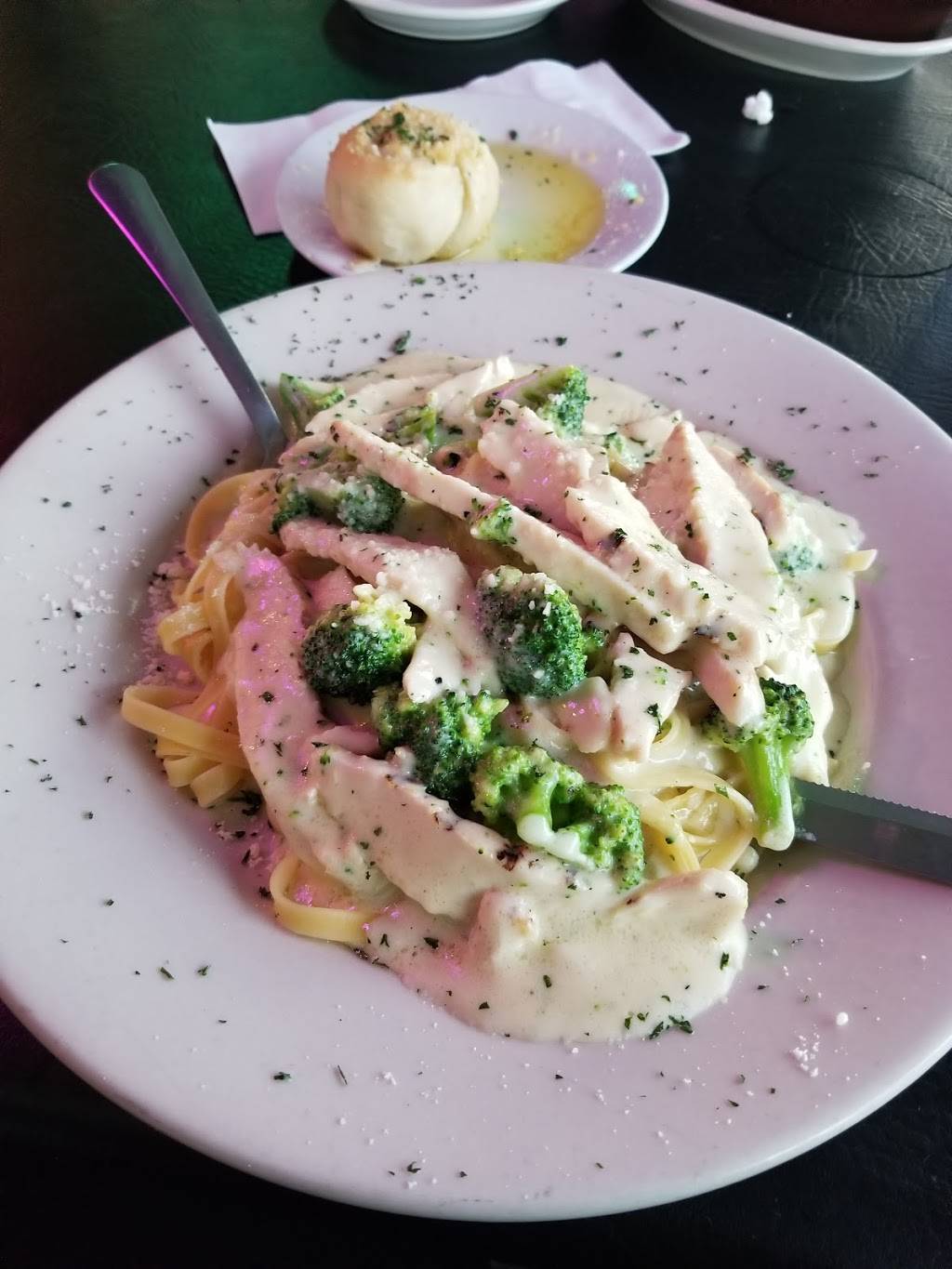 Bella Mia Pizza & Italian Restaurant | restaurant | 5917 Manatee Ave W # 401, Bradenton, FL 34209, USA | 9417618700 OR +1 941-761-8700