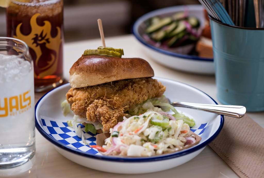 Royals Hot Chicken | restaurant | 736 E Market St, Louisville, KY 40202, USA | 5029197068 OR +1 502-919-7068