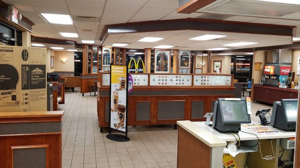 McDonalds | cafe | 2901 W State Hwy 13, Burnsville, MN 55337, USA | 9528904994 OR +1 952-890-4994