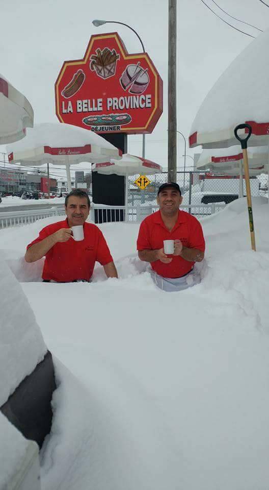 Restaurant La Belle Province | restaurant | 2690 Rue Dessaulles, Saint-Hyacinthe, QC J2S 2V5, Canada | 4502610120 OR +1 450-261-0120