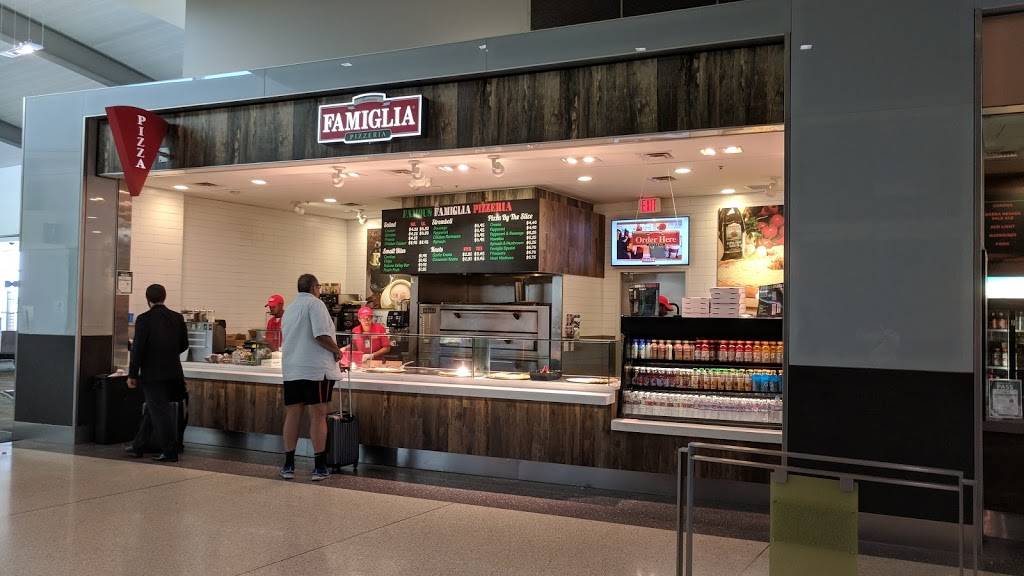 Famous Famiglia | meal takeaway | 6900 Airport Blvd, Sacramento, CA 95837, USA | 9168773471 OR +1 916-877-3471