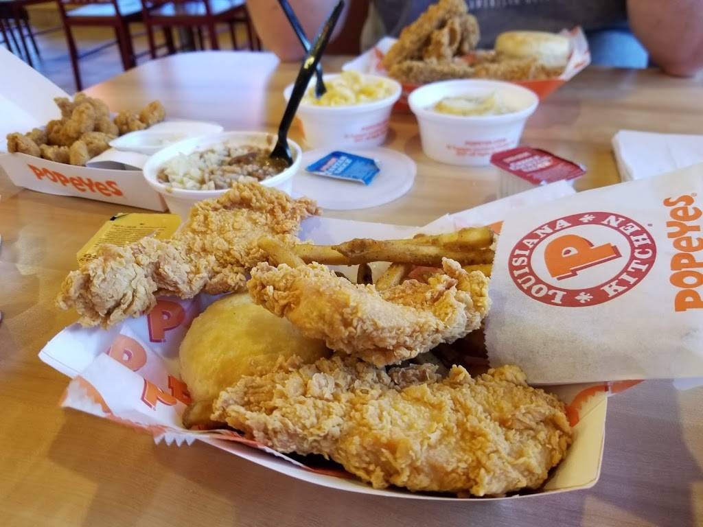 Popeyes Louisiana Kitchen | restaurant | 3352 Broad St, Chattanooga, TN 37409, USA | 4232651995 OR +1 423-265-1995