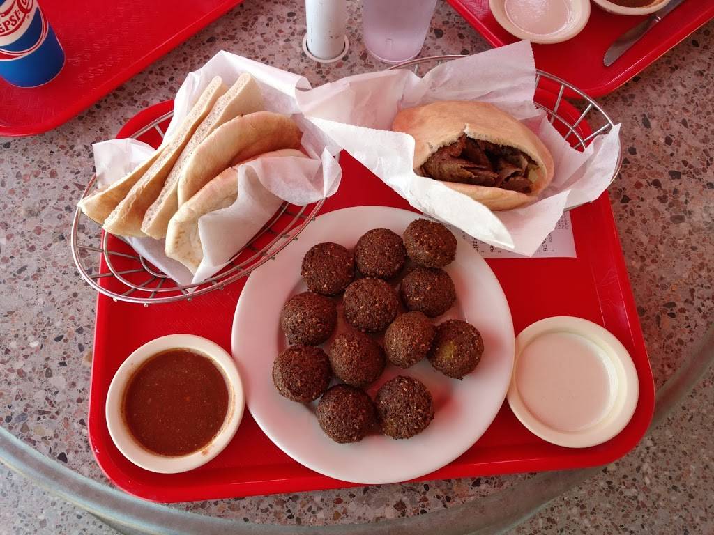 Pita Inn | restaurant | 200 Oak Creek Plaza, Mundelein, IL 60060, USA | 8475668888 OR +1 847-566-8888